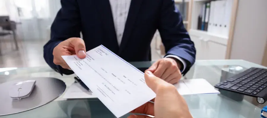 Receiving a cheque
